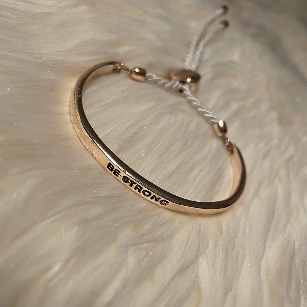 Be Strong Gold Roped Bracelet - Picture 3 of 8